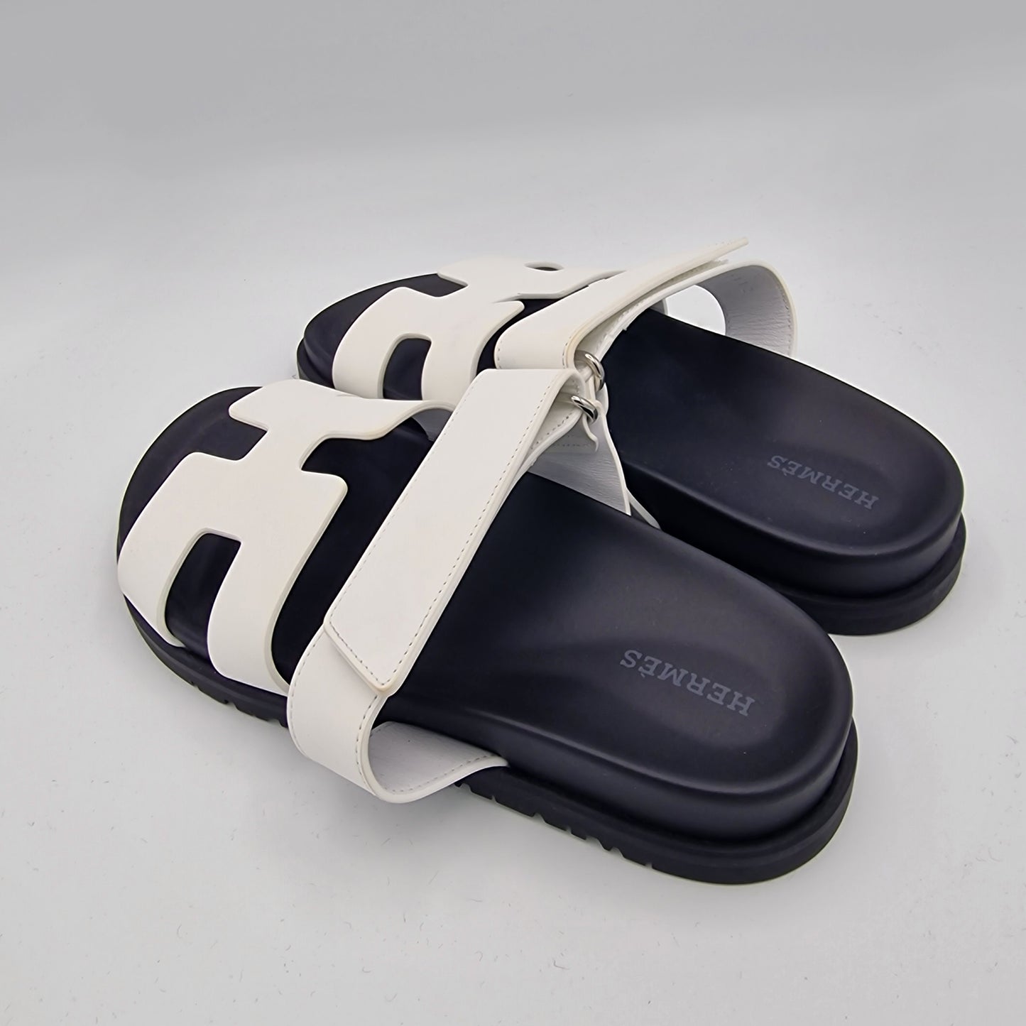 Hermes White Calfskin Leather Chypre Sandals Size EU 36.5