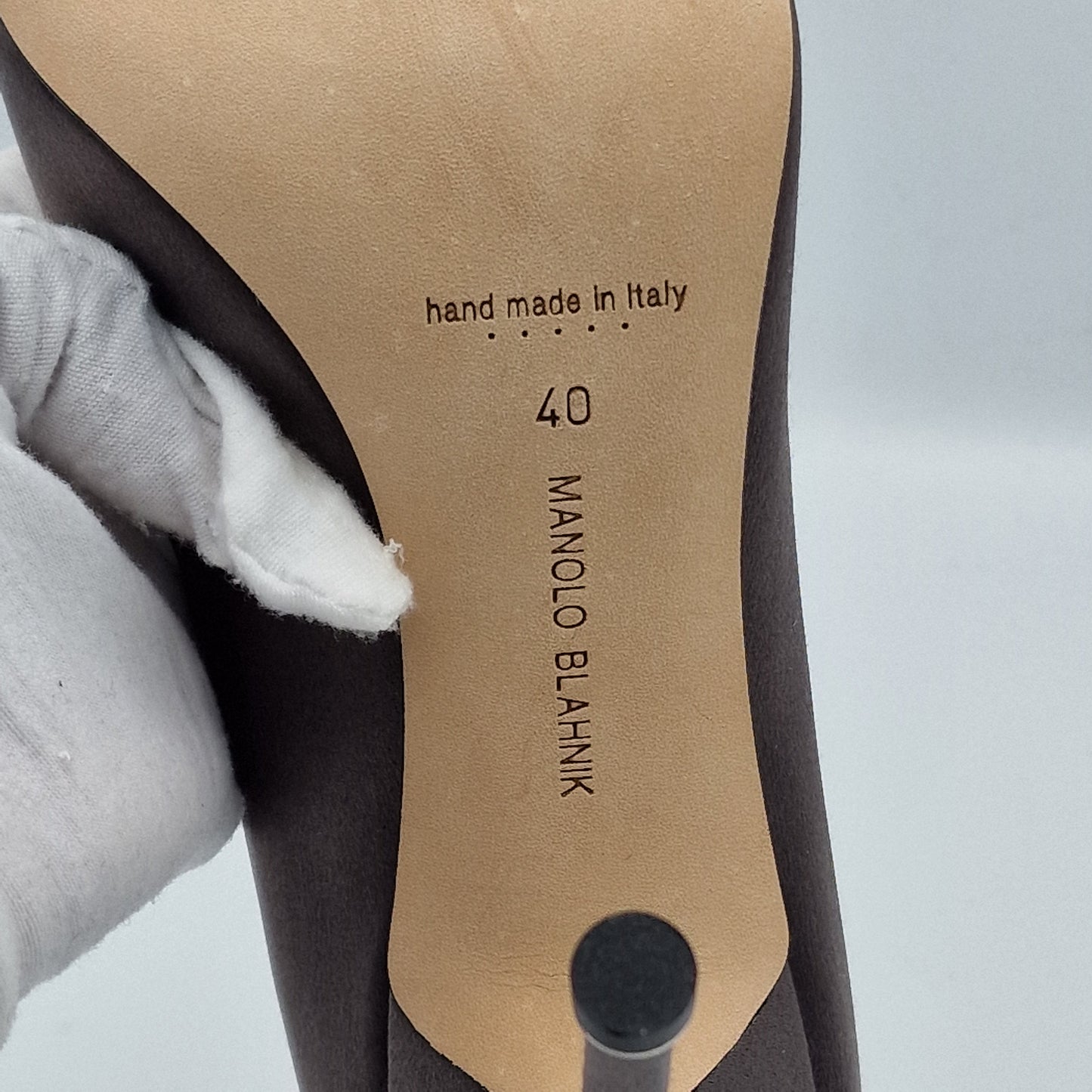 Manolo Blahnik Grey Satin Hangisi 105 Heels Size EU 40