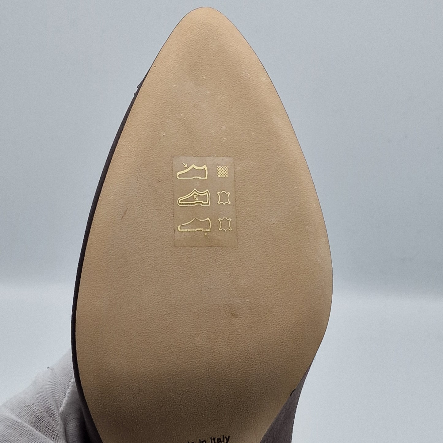 Manolo Blahnik Grey Satin Hangisi 105 Heels Size EU 40