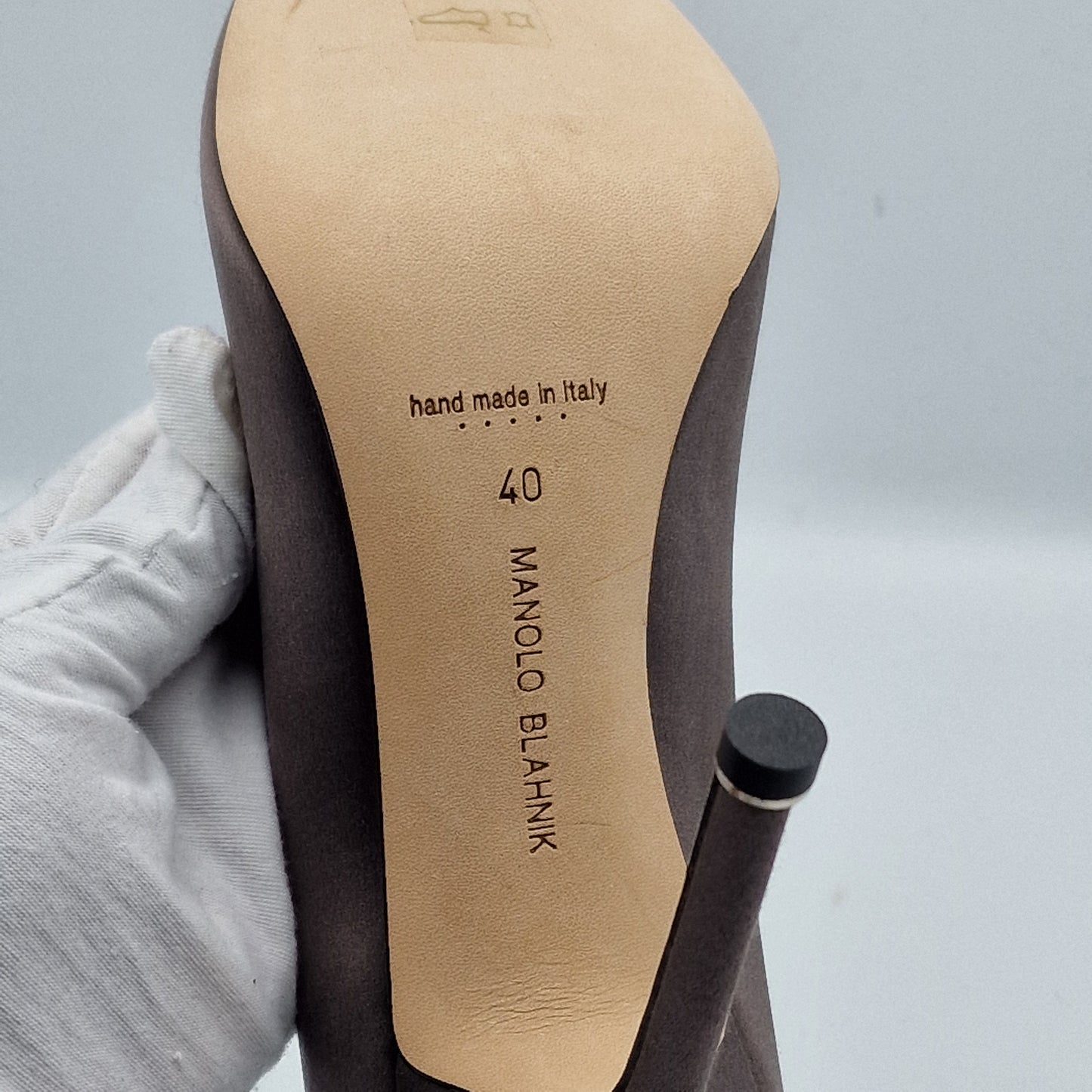 Manolo Blahnik Grey Satin Hangisi 105 Heels Size EU 40