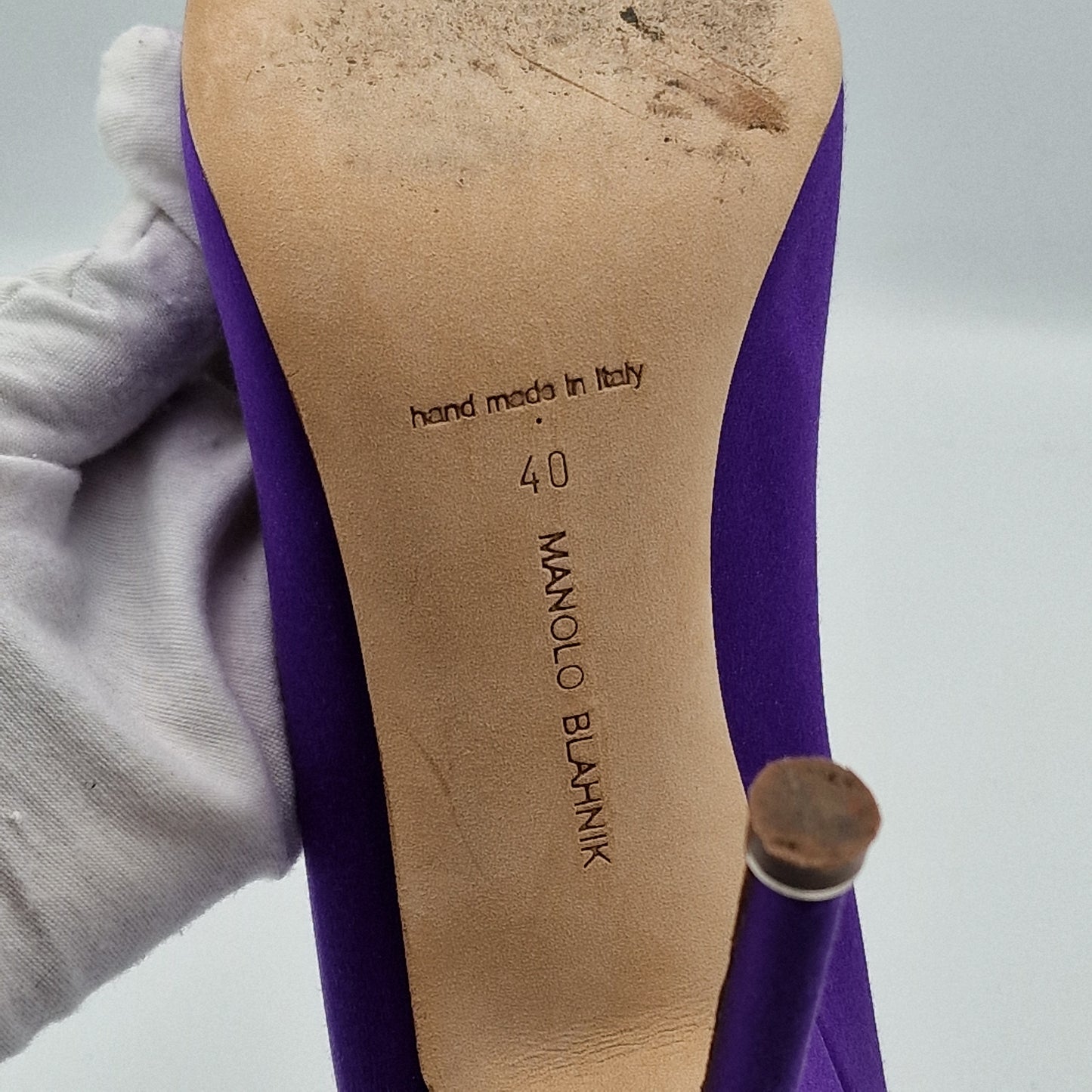 Manolo Blahnik Purple Satin Hangisi 105 Heels Size EU 40
